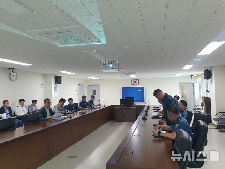 [진천=뉴시스] 진천경찰서-㈜면사랑, 경제적 지원 대상자 선정 심의회 개최