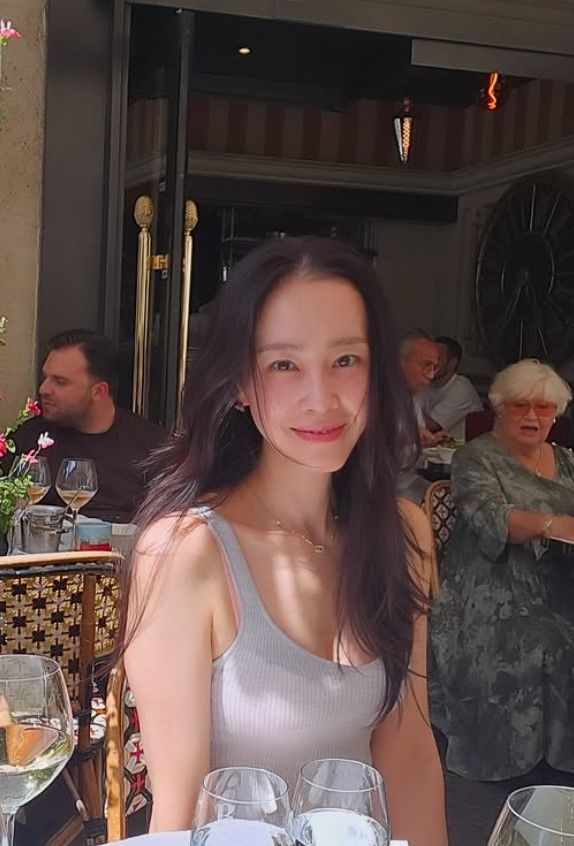 [서울=뉴시스] 홍수현. (사진=홍수현 인스타그램 캡처) 2025.05.13 photo@newsis.com  *재판매 및 DB 금지