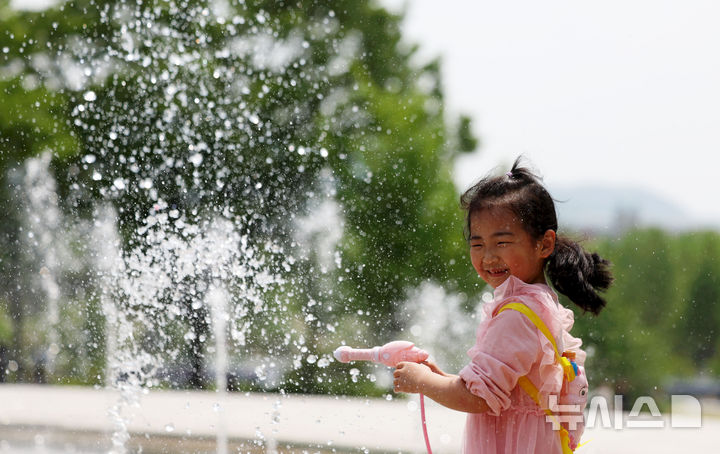 충남권 낮 최고 28도까지 올라 더워…일교차 10~15도