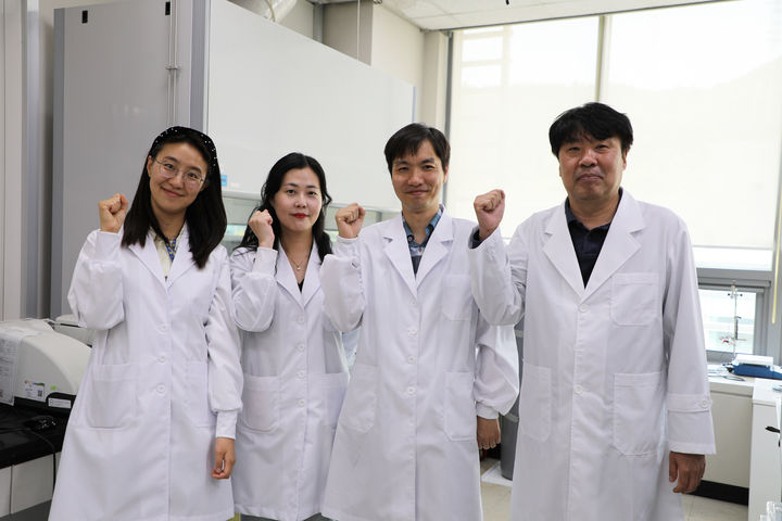 [대구=뉴시스] 대구경북과학기술원(DGIST) 서혜진 전임연구원(왼쪽부터), 홍성희 전임연구원, 김영광 전임연구원, 임상규 책임연구원. (사진=DGIST 제공) 2025.05.14. photo@newsis.com *재판매 및 DB 금지