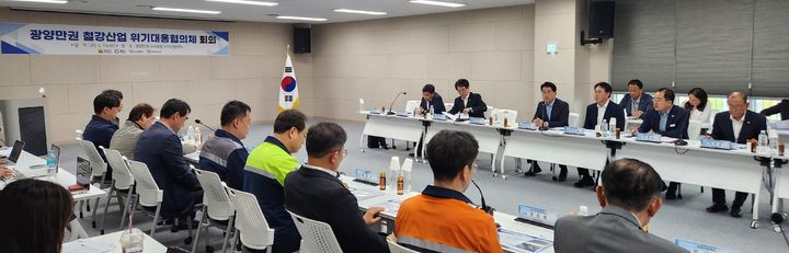  *재판매 및 DB 금지