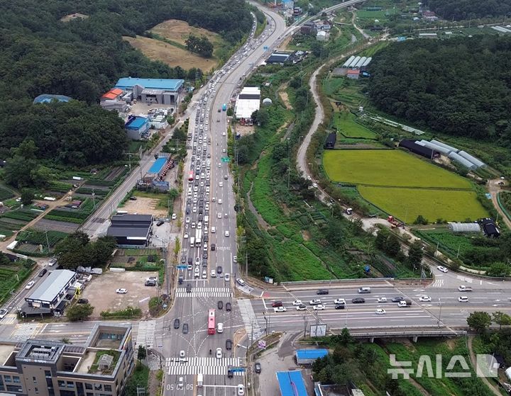 [의정부=뉴시스] 경기 의정부시 호국로 '가톨릭대학교 의정부성모병원 앞 교차로'.(사진=의정부시 제공).photo@newsis.com