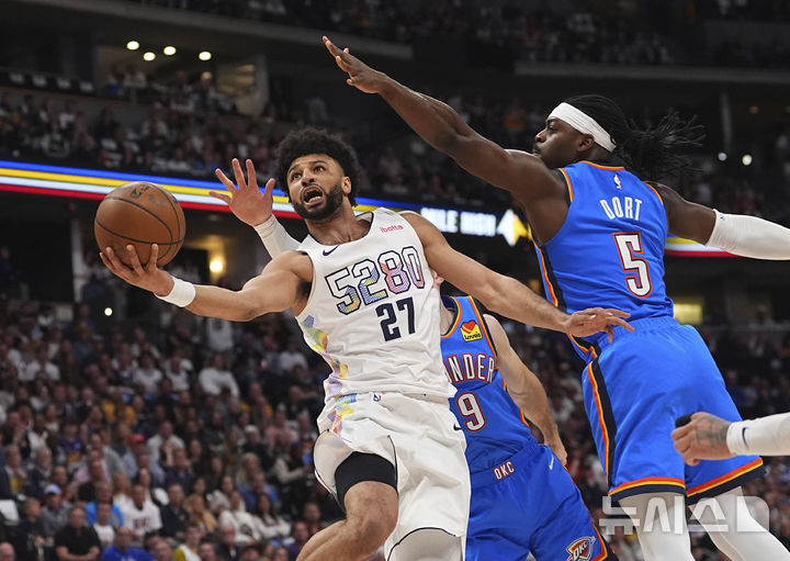 [덴버=AP/뉴시스] 미국프로농구(NBA) 덴버 너기츠의 자말 머레이. 2025. 5. 15.
