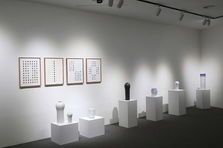 김덕호 작가 전시 작품 전경(사진=한국도자재단 제공) *재판매 및 DB 금지