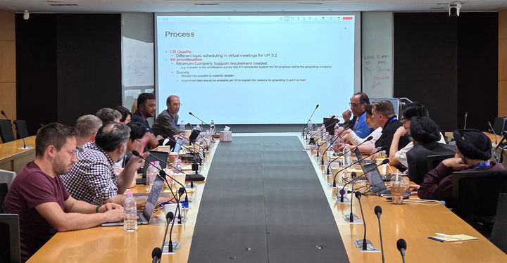 SK텔레콤은 지난 12일부터 15일까지 세계이동통신사업자연합회(GSMA) RCS 그룹 표준화 회의가 진행됐다고 16일 밝혔다. 사진은 서울 SK텔레콤 남산사옥에서 GSMA RCS 그룹 표준화 회의 모습 (사진=SK텔레콤 제공) 2025.05.16. photo@newsis.com *재판매 및 DB 금지