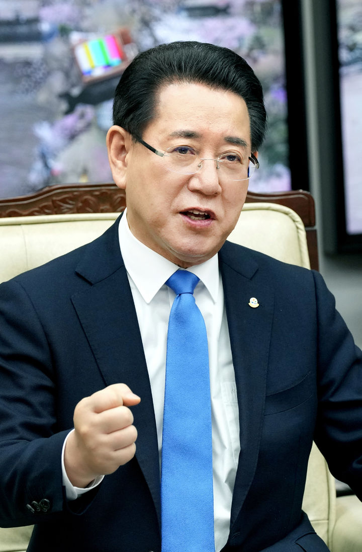 [무안=뉴시스]김영록 전남도지사. (사진=전남도 제공) 2025.05.16. photo@newsis.com *재판매 및 DB 금지