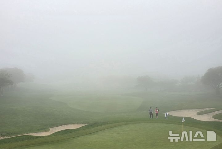 [서울=뉴시스]제주 핀크스 골프클럽 전경. (사진=KPGA 투어 제공)