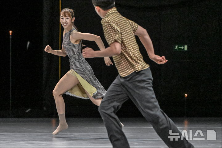 [서울=뉴시스]서울시발레단 '블리스' 공연 (사진=세종문화회관 제공)