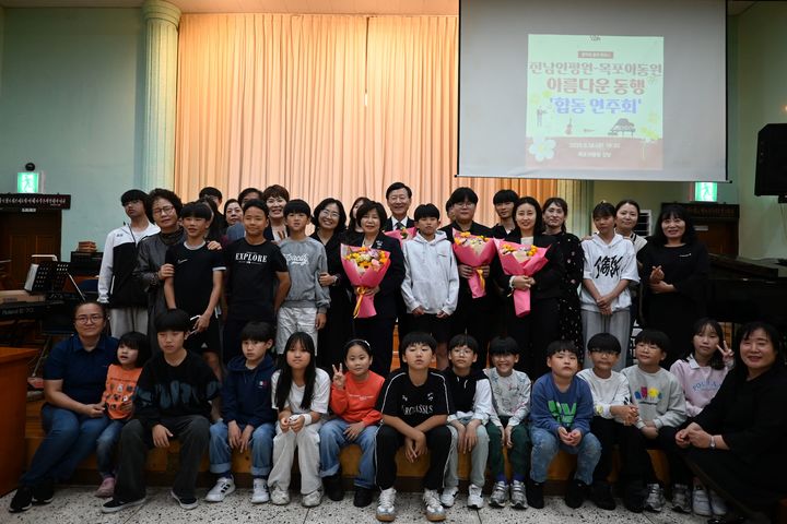  *재판매 및 DB 금지