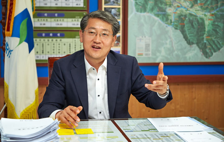 [구례=뉴시스] 김순호 구례군수. photo@newsis.com *재판매 및 DB 금지