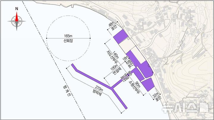 [창원=뉴시스]경남 통영시 산양읍 연화리 소재 지방관리연안항 '중화항' 개발사업 계획 평면도.(자료=경남도 제공)2025.05.19. photo@newsis.com