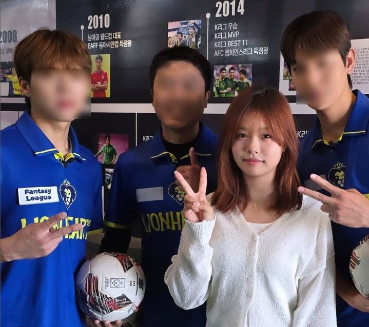 [서울=뉴시스] 이설아 양의 모습. (사진=이수진 인스타그램 캡처) 2025.05.19 photo@newsis.com&nbsp; *재판매 및 DB 금지