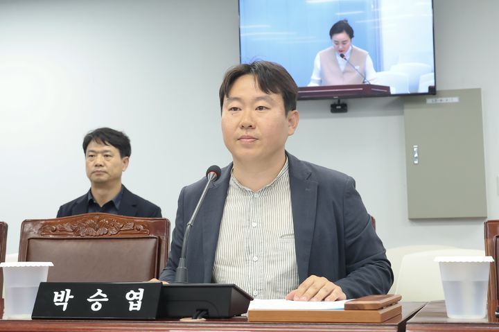 [창원=뉴시스] 강경국 기자 = 경남 창원시의회 박승엽 의원. (사진=창원시의회 제공). 2025.05.19. photo@newsis.com *재판매 및 DB 금지