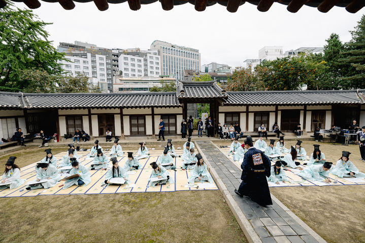 [서울=뉴시스] 도전! 세계유산 조선왕릉에서 골든벨을 울려라 (사진=국가유산청 제공) 2025.05.20. photo@newsis.com *재판매 및 DB 금지