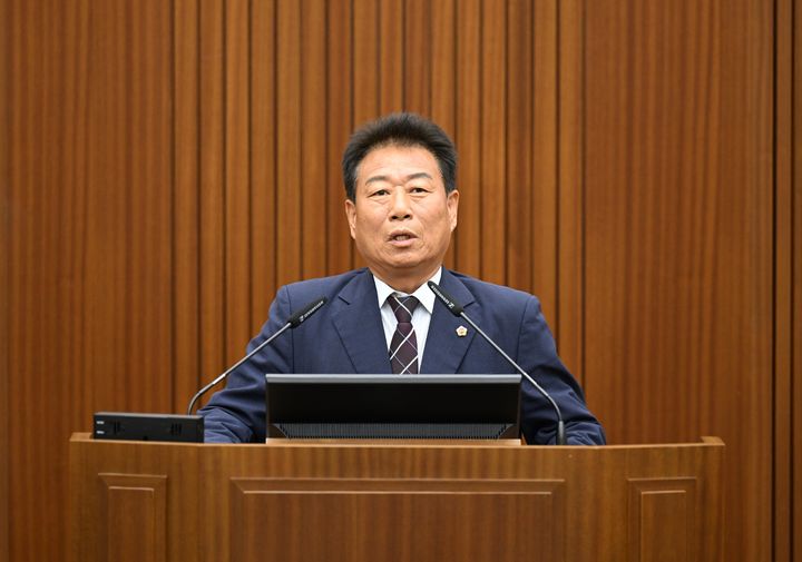 [세종=뉴시스] 김충식 세종시의원.(사진=세종시의회 제공) 2025.05.20.photo@newsis.com. *재판매 및 DB 금지