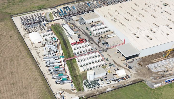 [뉴시스] 일론 머스크 테슬라 최고경영자(CEO)가 설립한 인공지능(AI) 스타트업 xAI가 미국 테네시주에 세계 최대 규모의 데이터센터.(사진=CNN) *재판매 및 DB 금지