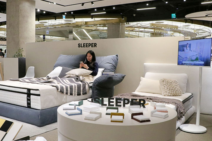[대구=뉴시스] 대구 신세계백화점은 건강한 수면을 위한 맞춤 침대 브랜드 '슬립퍼(SLEEPER)'를 새롭게 선보인다. (사진 = 대구 신세계백화점 제공) 2025.05.20. photo@newsis.com *재판매 및 DB 금지