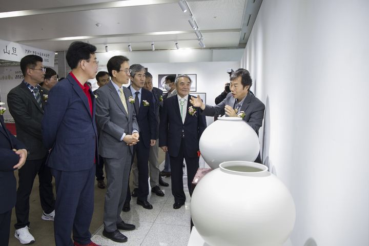 [김천=뉴시스] 도재모 도자기 전시장. (사진=김천시 제공) 2025.05.20 photo@newsis.com *재판매 및 DB 금지