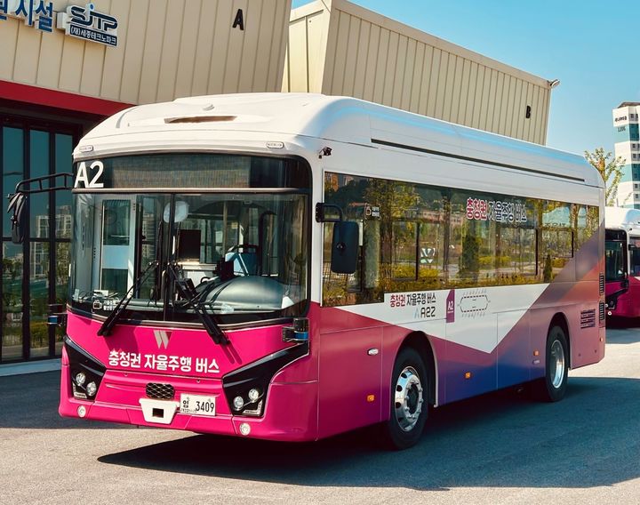 [세종=뉴시스] 22일부터 운행을 시작하는 BRT 광역 자율주행버스(사진=세종시 제공) 2025.05.21.photo@newsis.com. *재판매 및 DB 금지