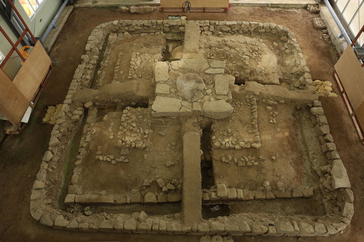 [서울=뉴시스]'안동 조탑리 오층전탑' 가설덧집 내 토층부 현황 (사진=국가유산청 제공) 2025.05.21. photo@newsis.com *재판매 및 DB 금지