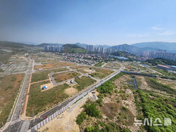 [김해=뉴시스]김해 내덕지구 도시개발사업 16년 만에 준공. (사진=김해시 제공). 2025.05.21. photo@newsis.com