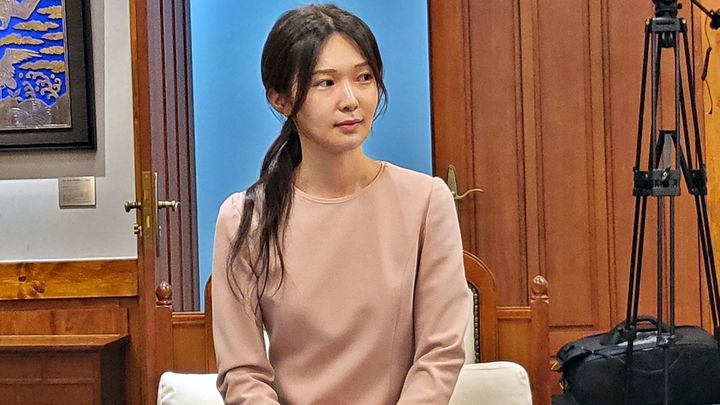[세종=뉴시스] 송승화 기자 = 세종시 보람동 세종시청에서 열린 홍보대사 위촉식에 참석한 '나는솔로' 17기 옥순 오은경 대표. 2025.5.21. ssong1007@newsis.com *재판매 및 DB 금지