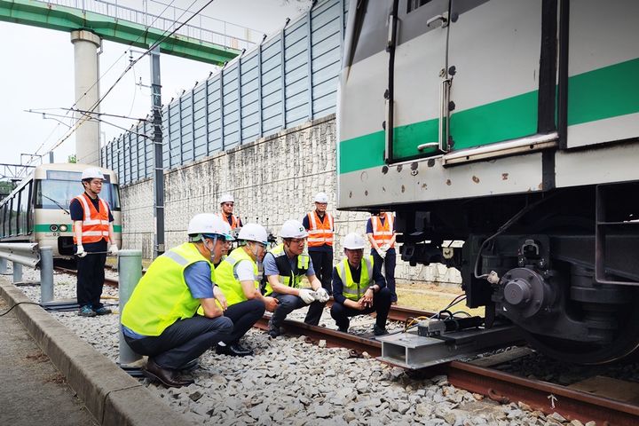 [대전=뉴시스]대전교통공사는 21일 판암차량기지에서 지진으로 인한 열차 추돌 및 탈선 상황을 가정한 비상대응 통합훈련을 실시했다. 2025. 05. 21 photo@newsis.com *재판매 및 DB 금지