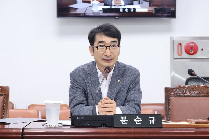 [창원=뉴시스] 강경국 기자 = 문순규 경남 창원시의원. (사진=창원시의회 제공). 2025.05.21. photo@newsis.com *재판매 및 DB 금지