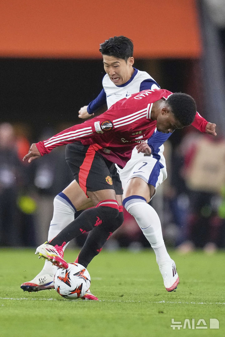 [빌바오=AP/뉴시스]손흥민의 유로파리그 결승전 모습 2025.05.21.