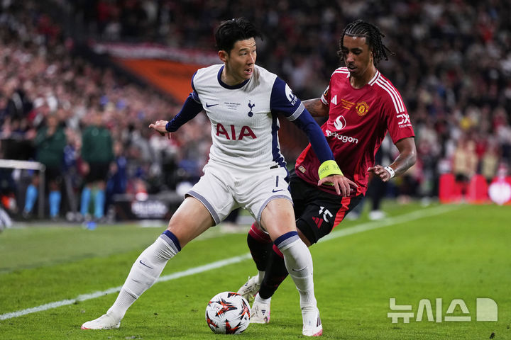 [빌바오=AP/뉴시스]손흥민의 유로파리그 결승전 모습. 2025.05.21.