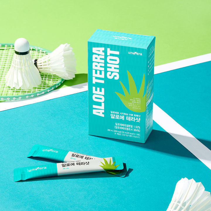 [서울=뉴시스] 유니베라가 마시는 알로에 수분 루틴 제품 '알로에 테라샷'을 선보였다고 22일 밝혔다. (사진=유니베라 제공) *재판매 및 DB 금지