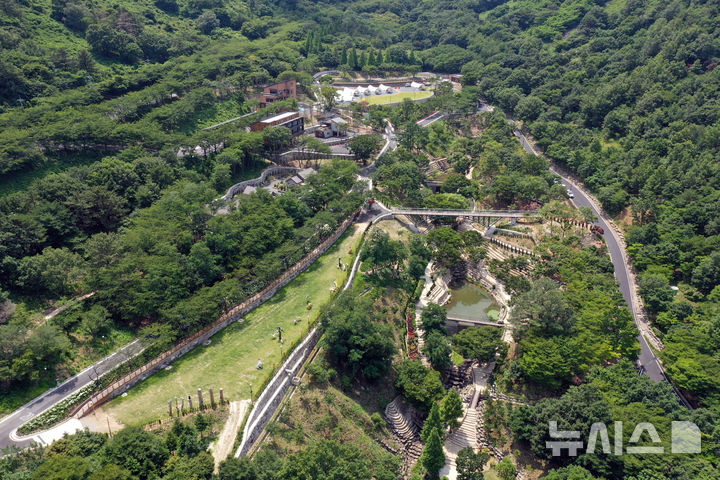 [창원=뉴시스]진주 월아산 자연휴양림.(자료사진=경남도 제공)