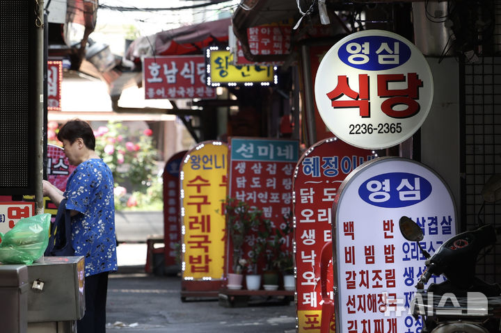 소상공인 빚 늘리는 대신 생산성 향상…메뉴부터 상권분석까지 기술 지원[2026년 성장전략]