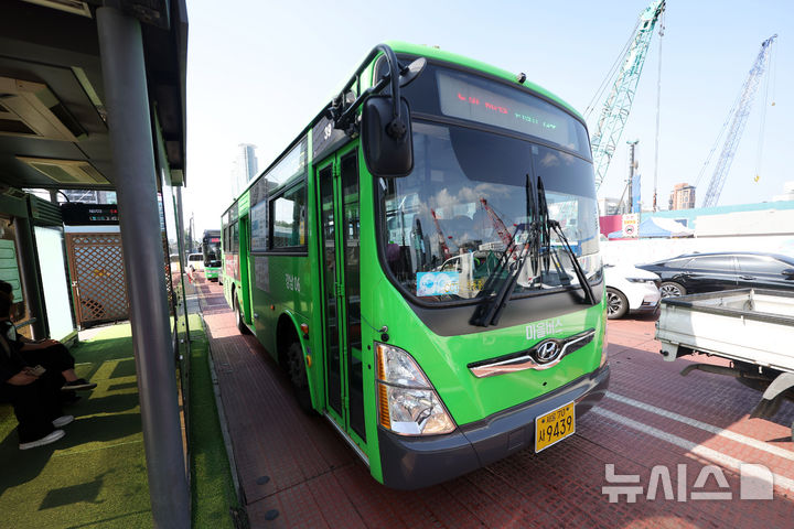 서울마을버스조합, 오세훈 면담에도 입장 고수…"환승할인 탈퇴"