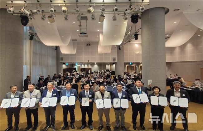 [광주=뉴시스] 광주경영자총협회(광주경총)는 제21대 대통령 선거 근로자 투표권 보장 캠페인을 벌였다고 25일 밝혔다. (사진=뉴시스 DB). photo@newsis.com 