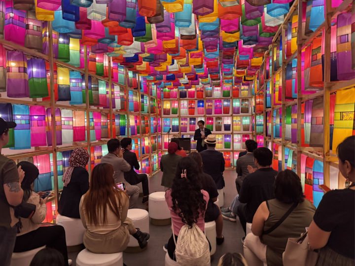 [진주=뉴시스]진주시, '진주실크등' 필리핀 마닐라 전시.(사진=진주시 제공).2025.05.25.photo@newsis.com *재판매 및 DB 금지