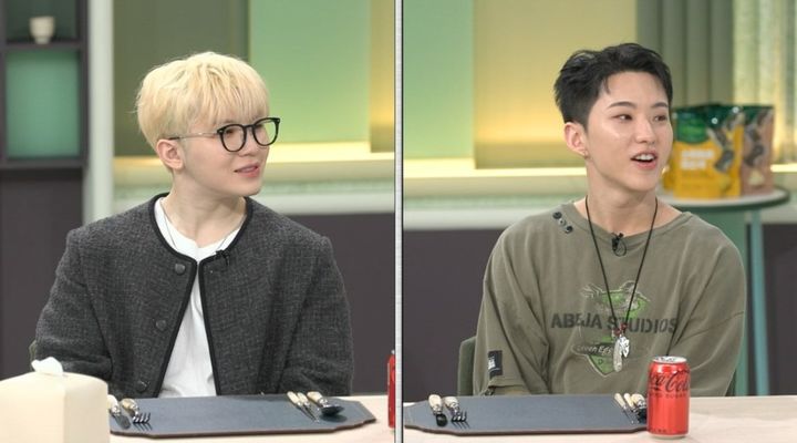 [서울=뉴시스] 그룹 '세븐틴' 호시와 우지가 25일 JTBC 예능프로그램 '냉장고를 부탁해'에서 회식비로 1000만원을 쓴 일화를 공개했다. (사진=JTBC 제공) 2025.05.28 photo@newsis.com&nbsp; *재판매 및 DB 금지