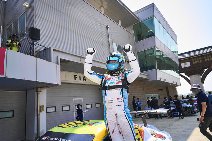 [서울=뉴시스]2025 아시아 모터스포츠 카니발 토요타 가주 레이싱 6000 클래스 우승자 박규승(사진= 슈퍼레이스 제공) 2025.05.26. photo@newsis.com *재판매 및 DB 금지