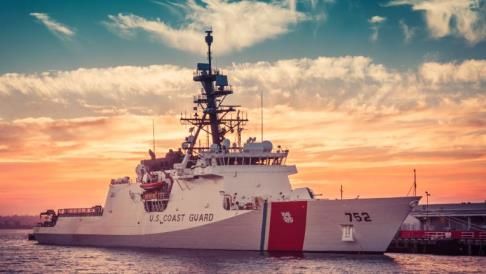 [부산=뉴시스] 미국 해양경비대 소속 대형 함정인 USCGC 스트래튼함(WMSL-752·4500t) (사진=해양경찰청 제공) 2025.05.26. photo@newsis.com *재판매 및 DB 금지