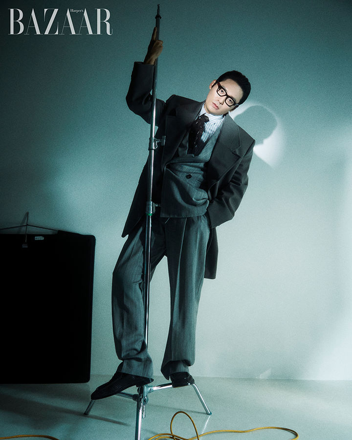 [서울=뉴시스] 배우 최대훈. (사진=하퍼스 바자 코리아 제공) 2025.05.26. photo@newsis.com *재판매 및 DB 금지