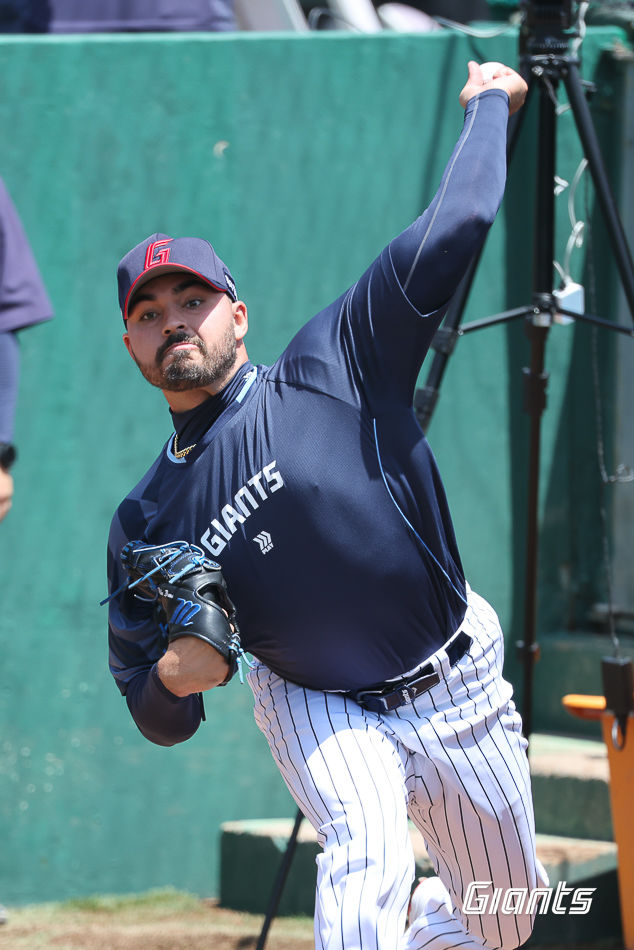 [서울=뉴시스] 프로야구 롯데 자이언츠의 알렉 감보아. (사진 = 롯데 자이언츠 제공) *재판매 및 DB 금지