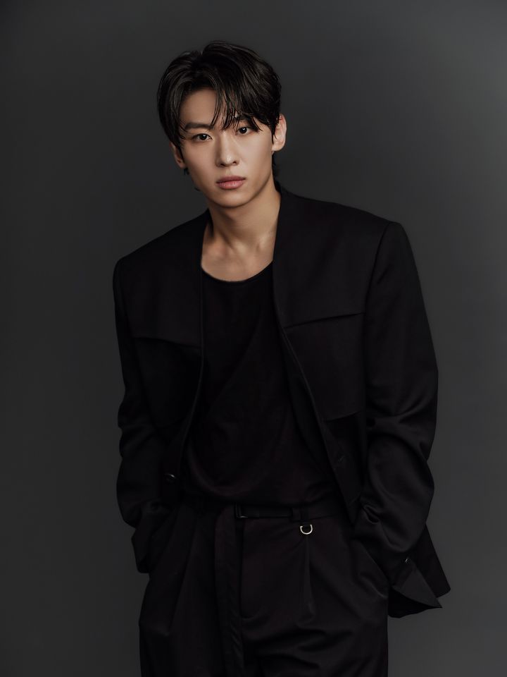 [서울=뉴시스] 유튜버 겸 방송인 덱스(김진영). (사진=SBS TV '비 마이 보이즈(B:MY BOYZ)' 제공) 2025.05.28. photo@newsis.com *재판매 및 DB 금지