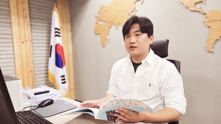 [창원=뉴시스] 강경국 기자 = 경남 창원특례시 투자유치단 국제협력팀 김영광 주무관. 2025.05.28. kgkang@newsis.com *재판매 및 DB 금지