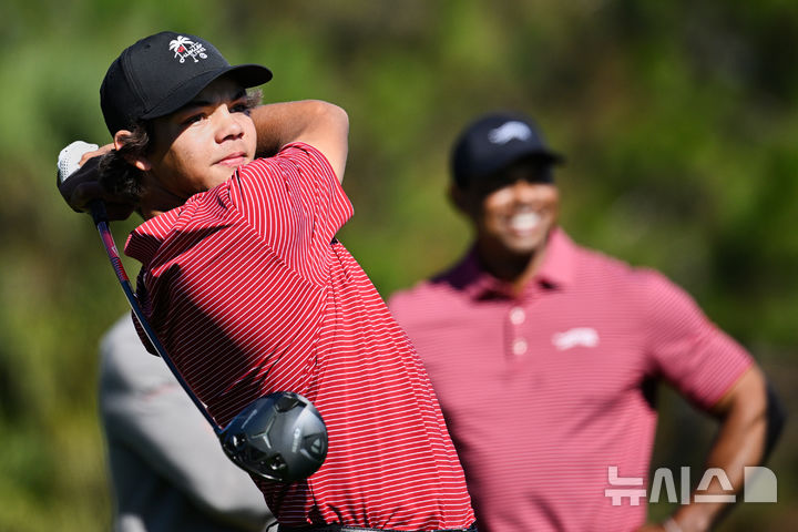 [올랜도=AP/뉴시스] '골프 황제' 타이거 우즈의 아들인 찰리 우즈. 2024.12.22.