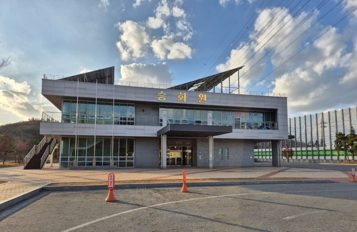 [목포=뉴시스] 목포추모공원 화장장 '승화원'. (사진=목포시 제공) 2025.05.29. photo@newsis.com *재판매 및 DB 금지