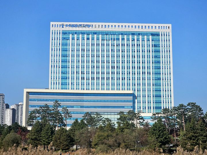 "6배 이상 차익"…'가짜 코인 사기' 조직원들 징역형 집유