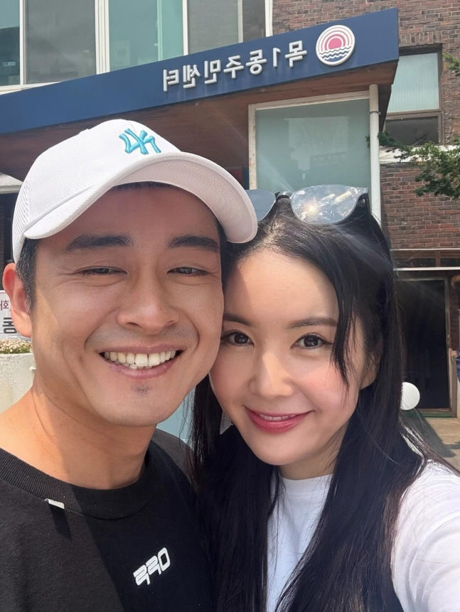 [서울=뉴시스] 한창(왼쪽)·장영란. (사진=장영란 인스타그램 캡처) 2025.05.30. photo@newsis.com *재판매 및 DB 금지