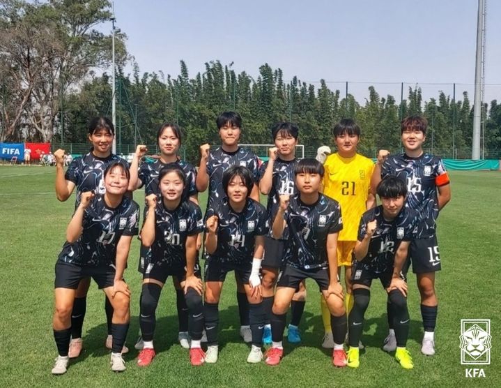 [서울=뉴시스]여자 U-17 축구대표팀. (사진=대한축구협회 제공)