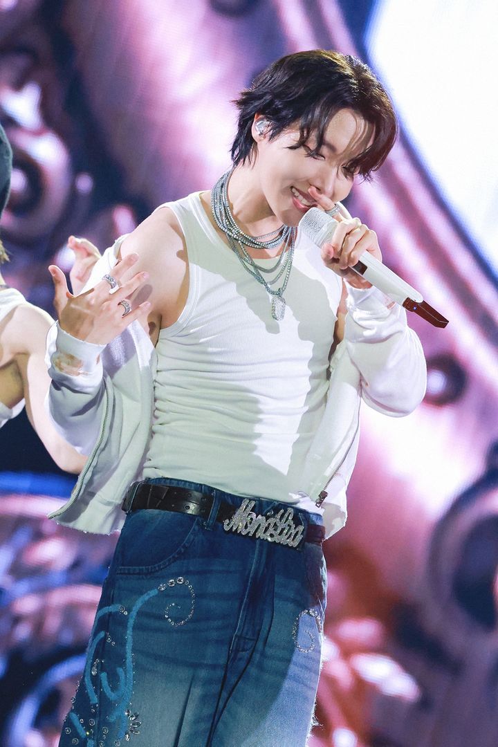 [서울=뉴시스] 방탄소년단 제이홉. (사진 = 빅히트 뮤직 제공) 2025.06.02. photo@newsis.com *재판매 및 DB 금지