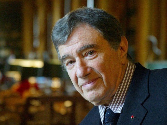 [서울=뉴시스] 경구용 낙태약 RU-486을 개발해 세계적 명성을 얻은 프랑스 과학자 에티엔-에밀 볼리외가 98세의 나이로 별세했다. (사진=@nationalpost 엑스 갈무리) 2025.06.02 *재판매 및 DB 금지